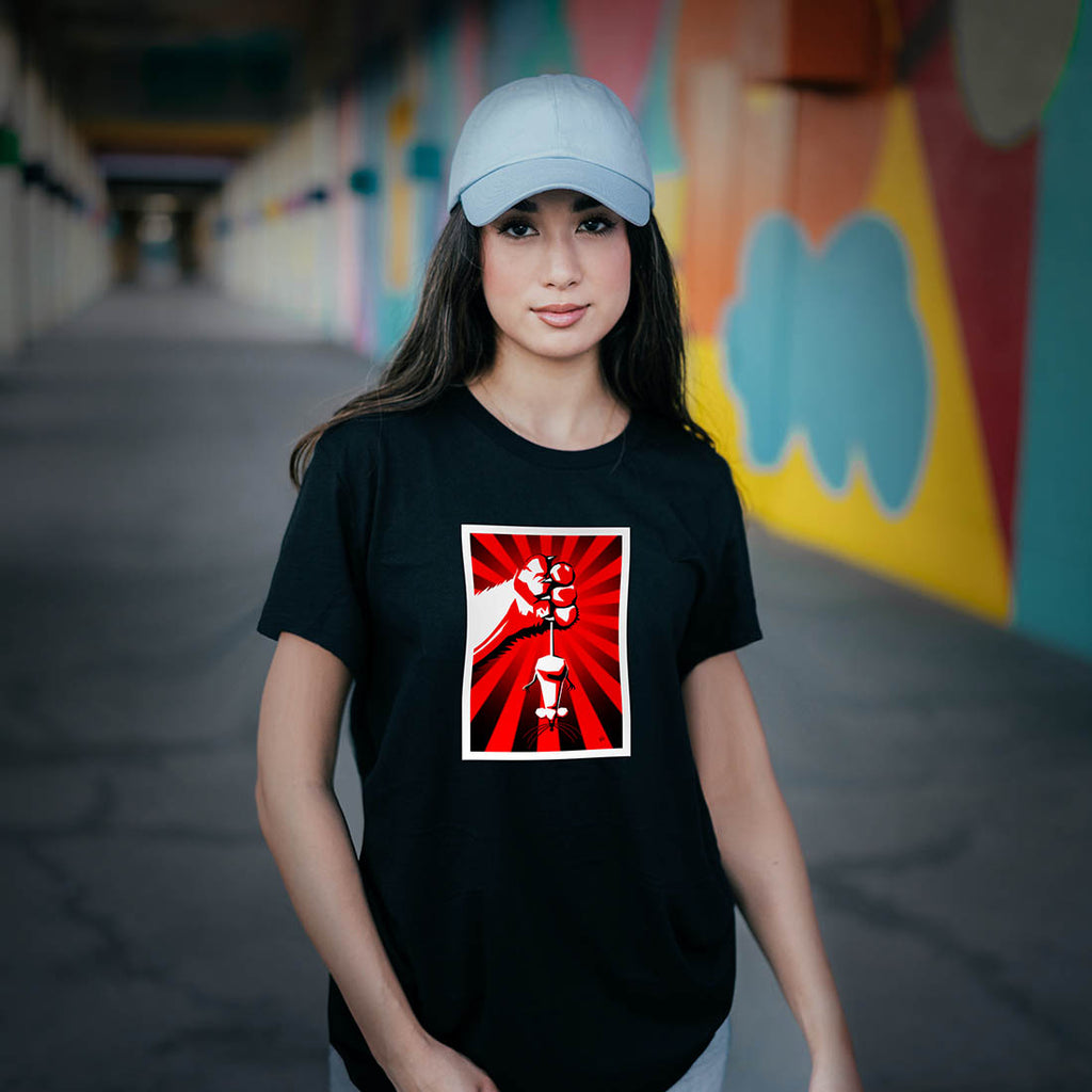 "Cat Fist" Black Tee for her - Skinny Pete's Catnip